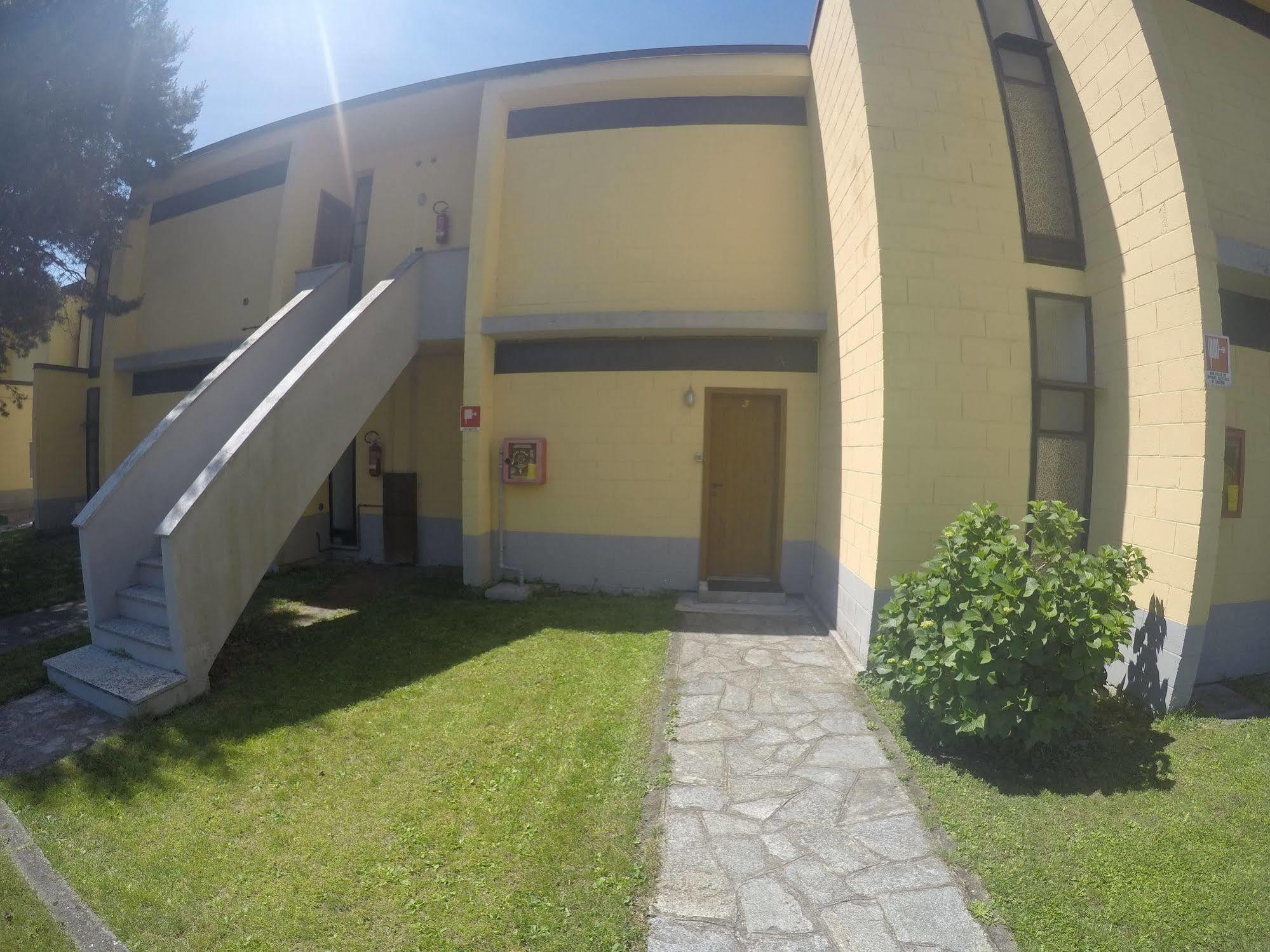 Camping Villaggio Paradiso Domaso Exterior photo